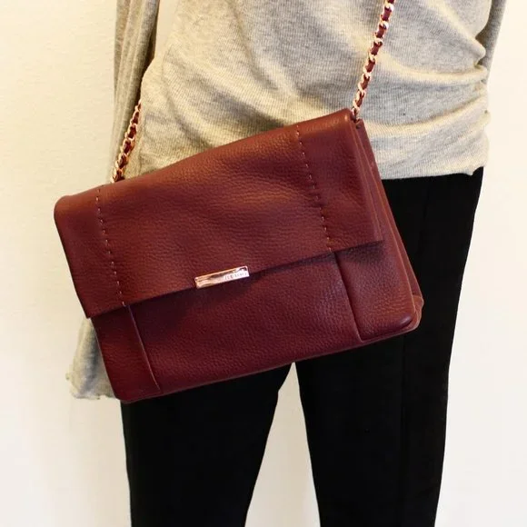 TED BAKER #42270 Maroon Soft Leather Crossbody Bag